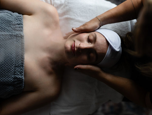 Summer Ready: Skin Edition Facial